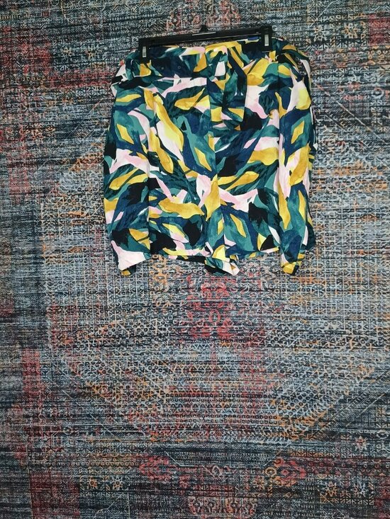 Apt. 9 Pants - APT.9 womens colorful Hawaiian midrise belted casual shorts 4X PLUS NWT